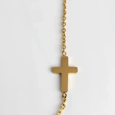 Dainty cross necklace