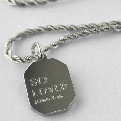 The So Loved Necklace in Silver Colour